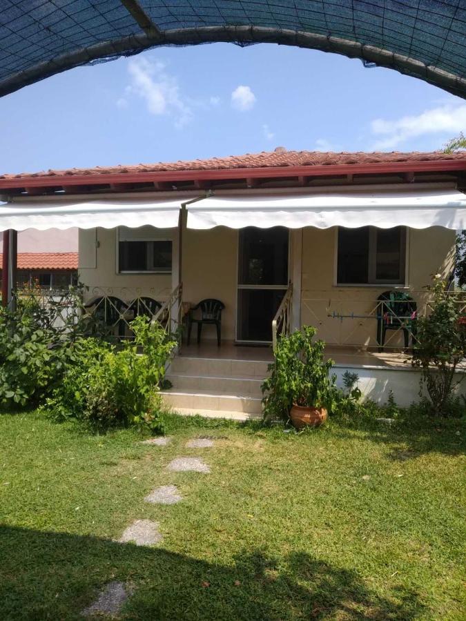 Ioannis Seaside Villa 乐托卡亚 外观 照片